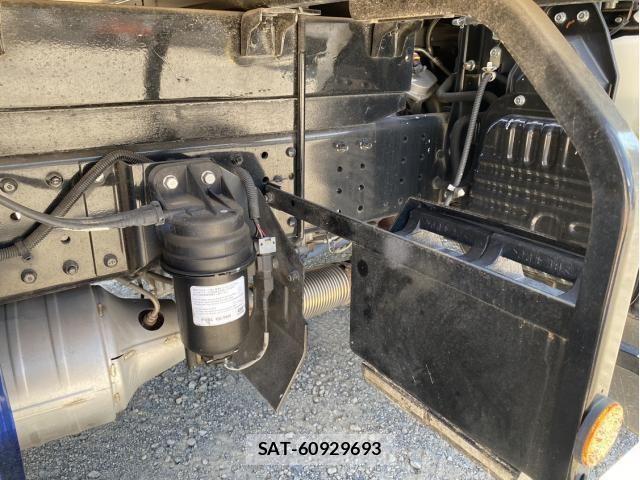 Mitsubishi CANTER 2021-07 8034722-19