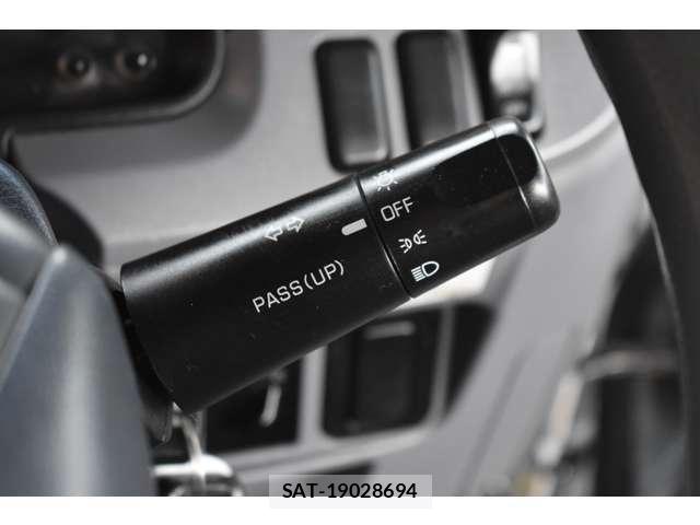 Mitsubishi CANTER 2016-03 8034727-14