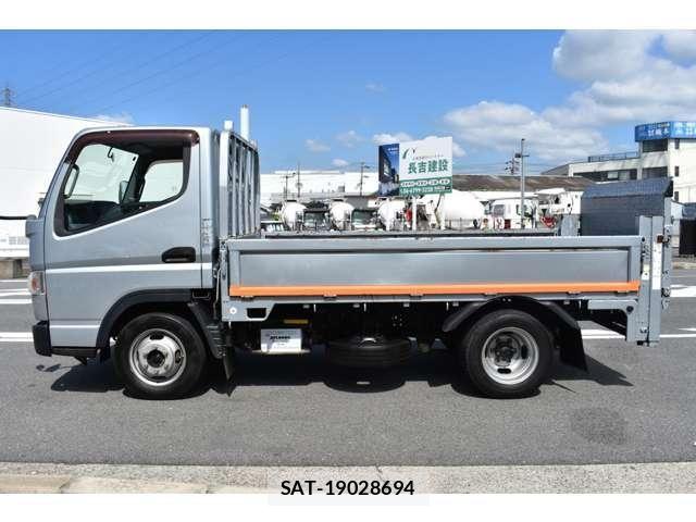 Mitsubishi CANTER 2016-03 8034727-6