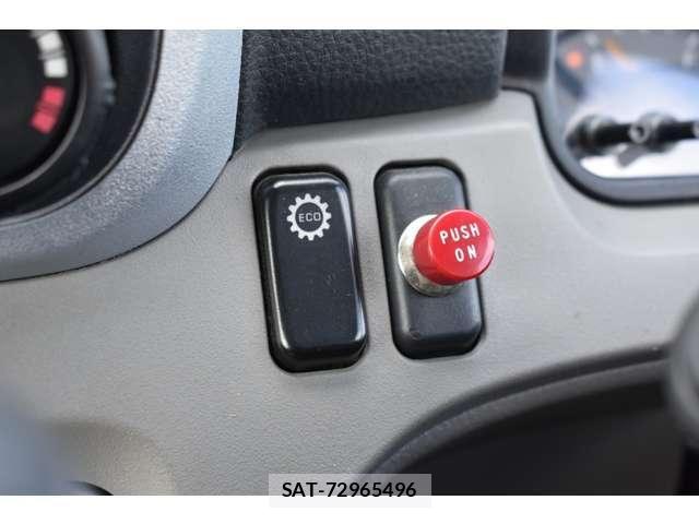 Mitsubishi CANTER 2017-01 8034726-22