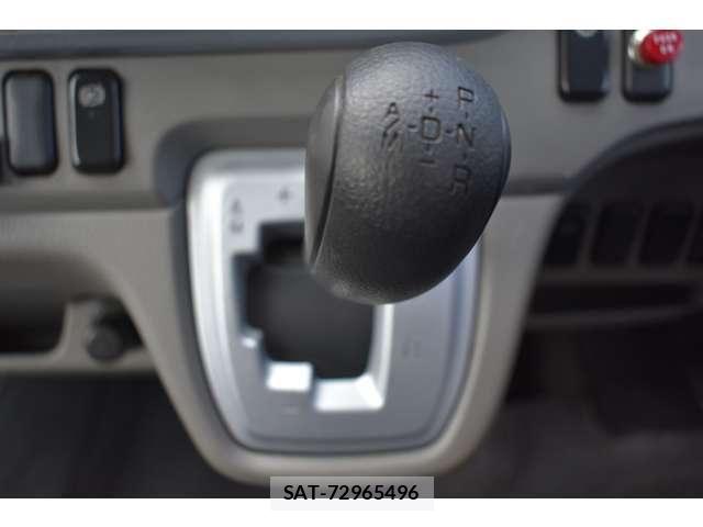 Mitsubishi CANTER 2017-01 8034726-2