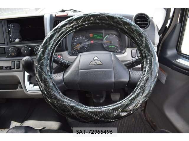 Mitsubishi CANTER 2017-01 8034726-3