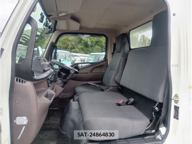 Mitsubishi CANTER 2025-05 8034725-23