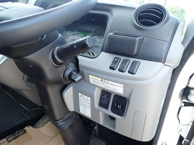 Mitsubishi CANTER 2021-05 8060557-16
