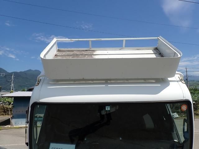Mitsubishi CANTER 2021-05 8060557-24