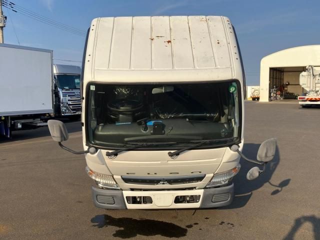 Mitsubishi CANTER 2019-07 8060556-20