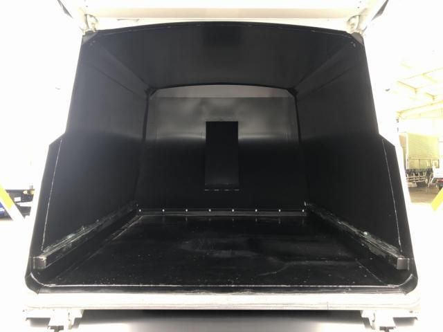 Mitsubishi CANTER 2026-03 8060552-15
