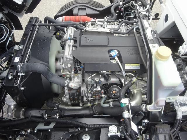 Mitsubishi CANTER 2026-03 8060551-10