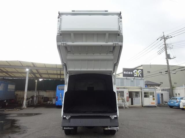 Mitsubishi CANTER 2026-03 8060551-6