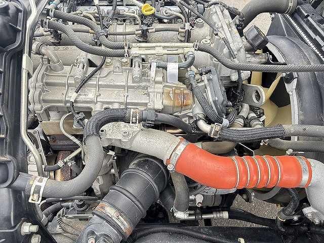 Mitsubishi CANTER 2013-03 8060554-15