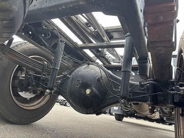 Mitsubishi CANTER 2013-03 8060554-18