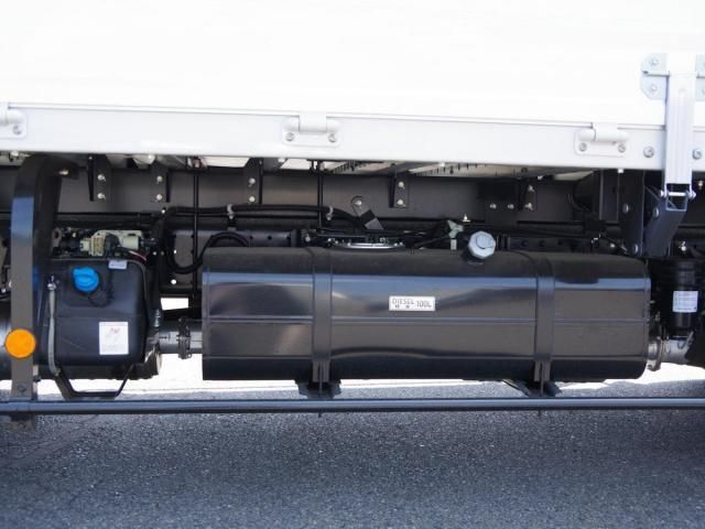 Mitsubishi CANTER 2026-01 8060555-13