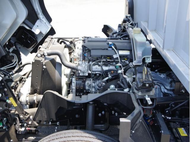 Mitsubishi CANTER 2026-01 8060555-19
