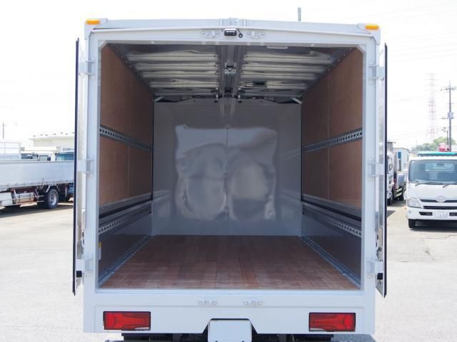 Mitsubishi CANTER 2026-01 8060555-4