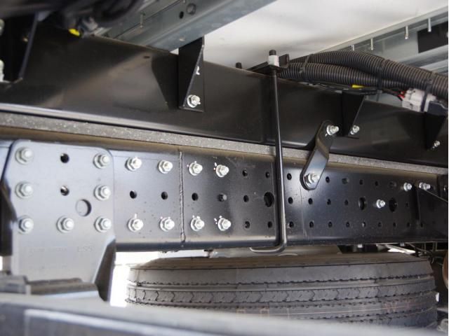 Mitsubishi CANTER 2026-01 8060555-5