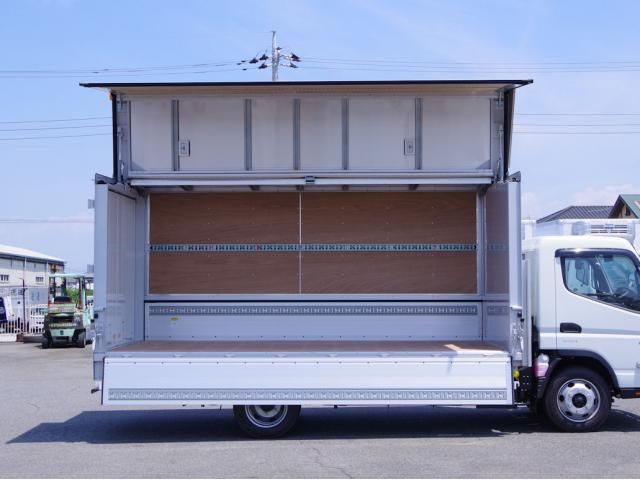 Mitsubishi CANTER 2026-01 8060555-7