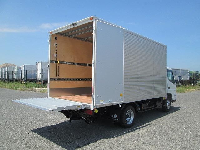 Mitsubishi CANTER 2026-01 8060553-16