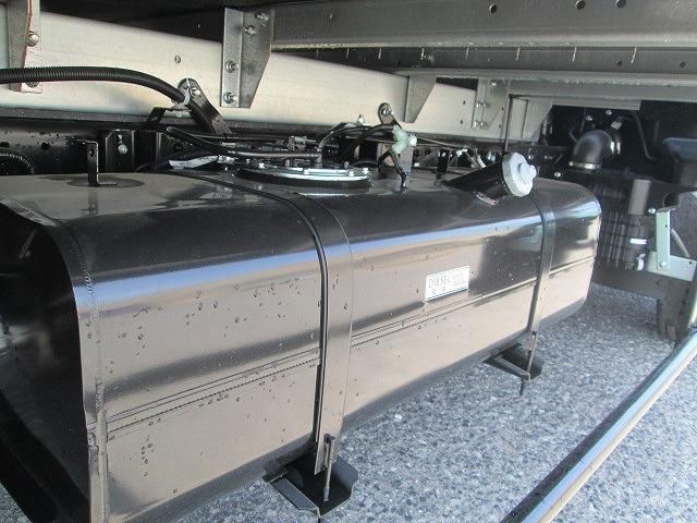 Mitsubishi CANTER 2026-01 8060553-20