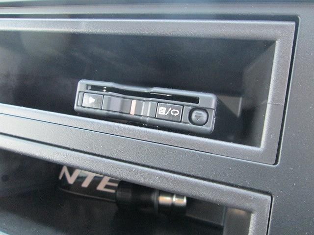 Mitsubishi CANTER 2026-01 8060553-28