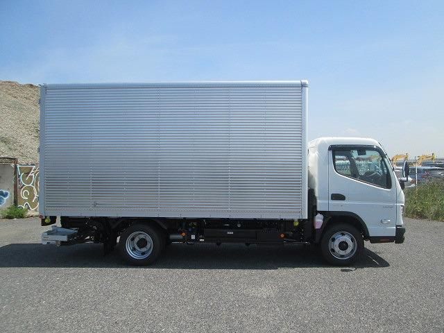 Mitsubishi CANTER 2026-01 8060553-3