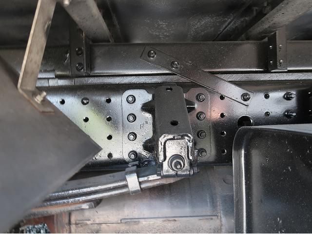Mitsubishi CANTER 2017-11 8060558-11