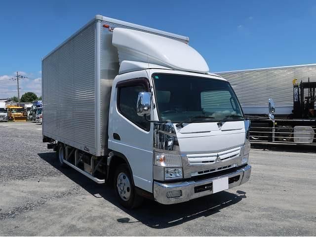 Mitsubishi CANTER 2017-11 8060558-1