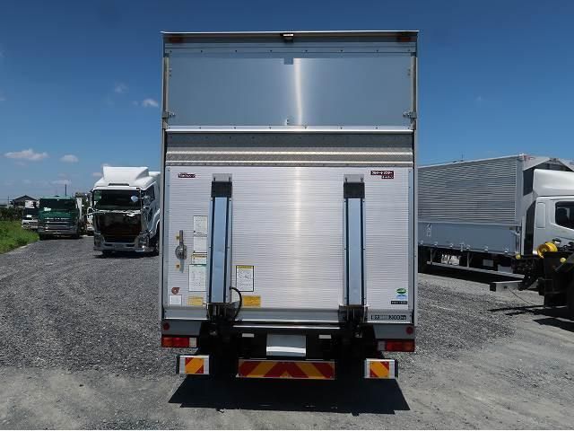 Mitsubishi CANTER 2017-11 8060558-4
