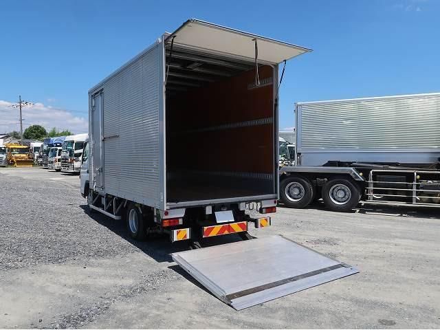 Mitsubishi CANTER 2017-11 8060558-5