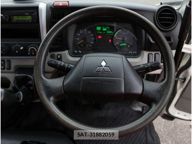 Mitsubishi CANTER 2020-10 8073164-24