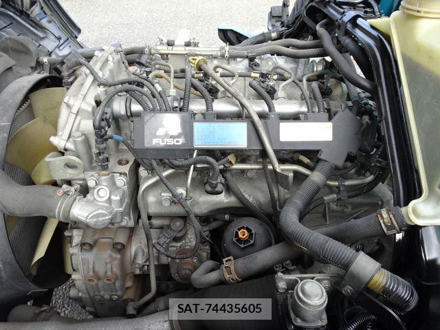 Mitsubishi CANTER 2014-06 8073173-6