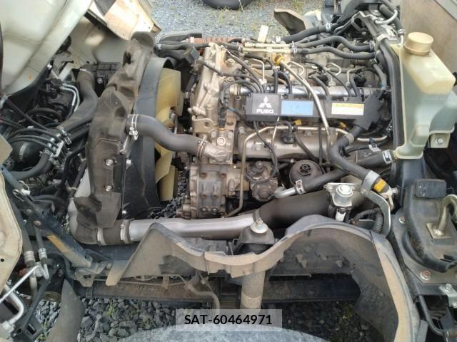 Mitsubishi CANTER 2014-04 8073175-17
