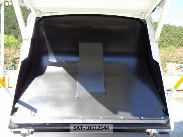 Mitsubishi CANTER 2026-03 8073159-19