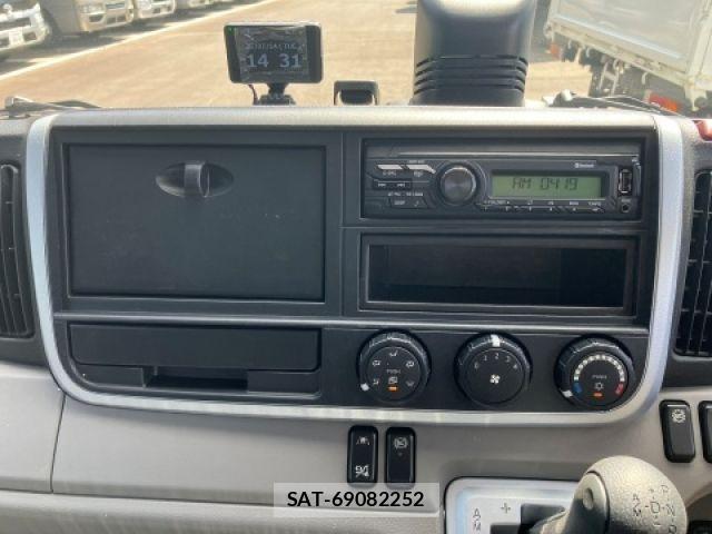 Mitsubishi CANTER 2021-01 8073165-18