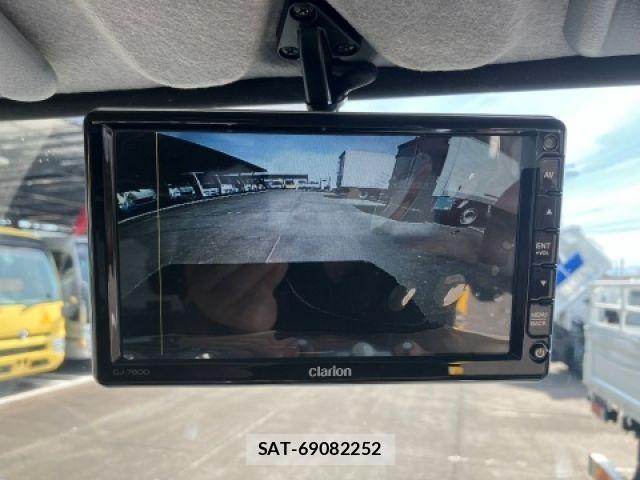 Mitsubishi CANTER 2021-01 8073165-23