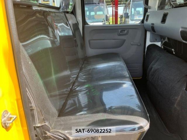 Mitsubishi CANTER 2021-01 8073165-27