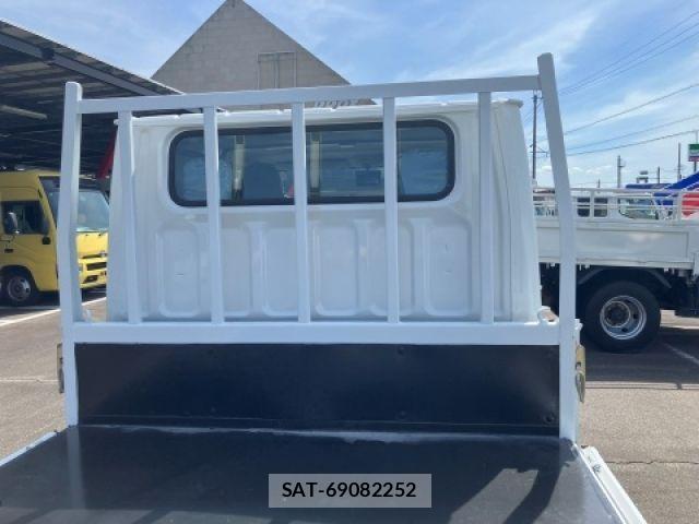 Mitsubishi CANTER 2021-01 8073165-8
