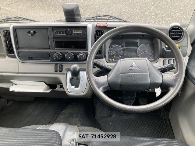 Mitsubishi CANTER 2019-08 8073169-6