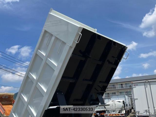 Mitsubishi CANTER 2026-01 8073160-15