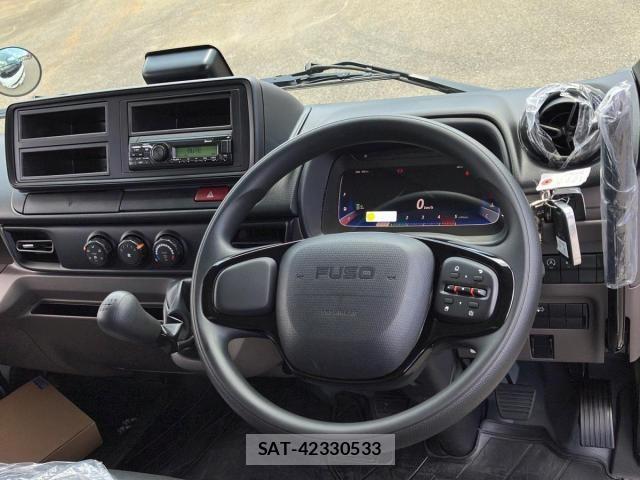 Mitsubishi CANTER 2026-01 8073160-23