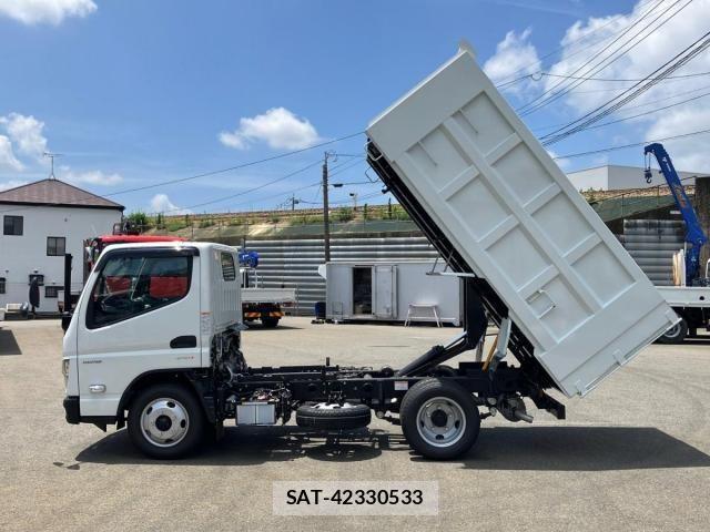 Mitsubishi CANTER 2026-01 8073160-4