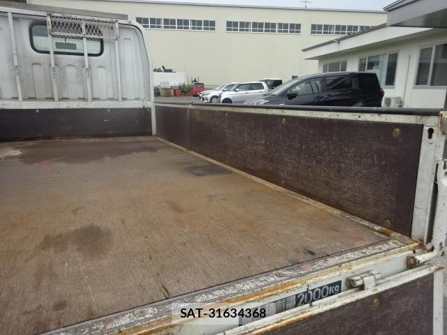 Mitsubishi CANTER 2004-03 8073174-11