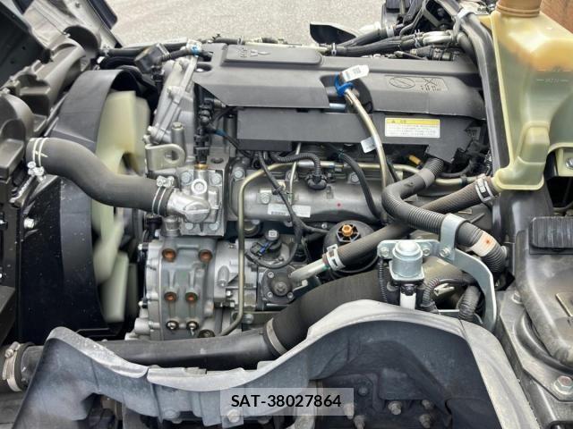 Mitsubishi CANTER 2023-06 8073162-13