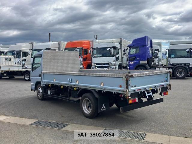 Mitsubishi CANTER 2023-06 8073162-3