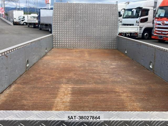 Mitsubishi CANTER 2023-06 8073162-6