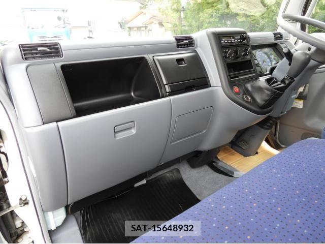 Mitsubishi CANTER 2007-02 8098392-27