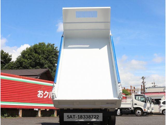 Mitsubishi CANTER 2019-07 8098394-19