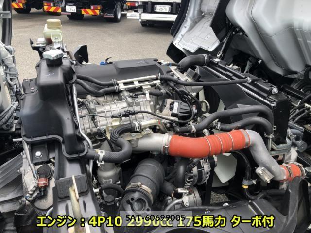 Mitsubishi CANTER 2026-03 8098389-9