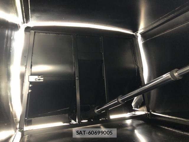 Mitsubishi CANTER 2026-03 8098389-21