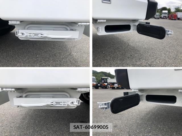 Mitsubishi CANTER 2026-03 8098389-25