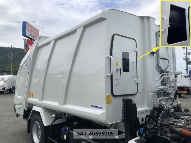 Mitsubishi CANTER 2026-03 8098389-29